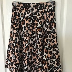 Leopard skirt